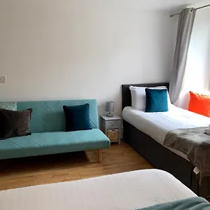 https://charming-2-bedroom-apartment-in-central-edinburgh.edinburghhotelsuk.org